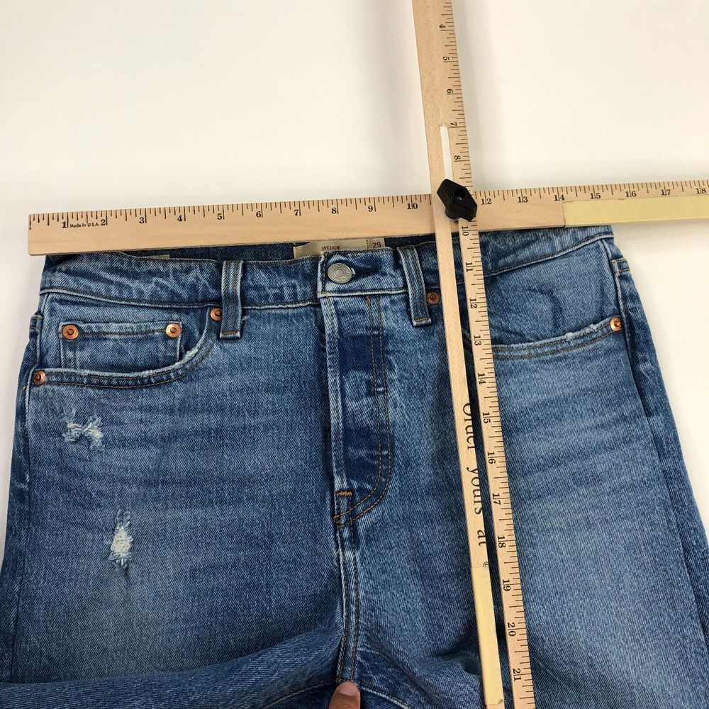 Levis Wedgie Raw Hem Button Fly Premium Cut Off Fray Jeans 29 (30W 28L) EUC - Picture 7 of 10